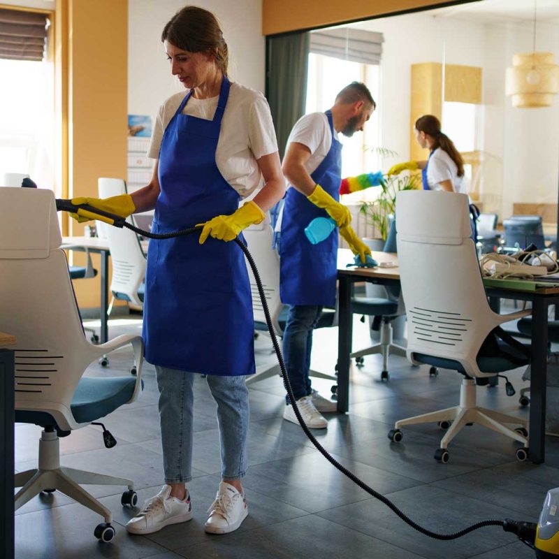 Pulizie uffici: perché affidarsi a professionisti esperti